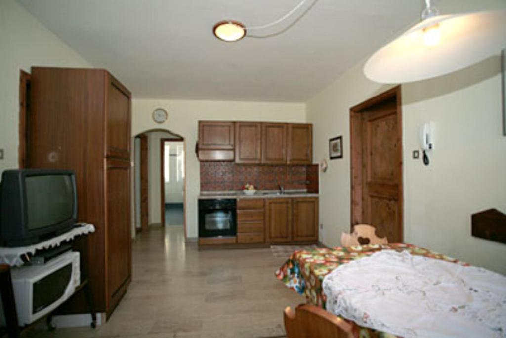 Villetta Panorama Apartman Canazei Szoba fotó