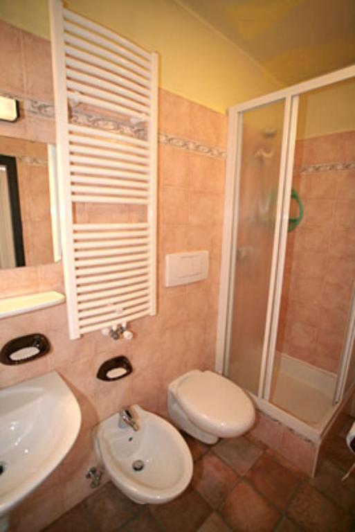 Villetta Panorama Apartman Canazei Szoba fotó